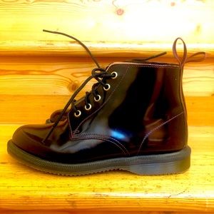 Dr. Martens Emmeline lace up boot